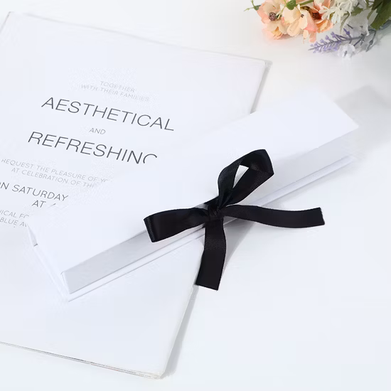 Cajas de embalaje de regalo de joyería de papel de alta calidad al por mayor con impresión de logotipo personalizado